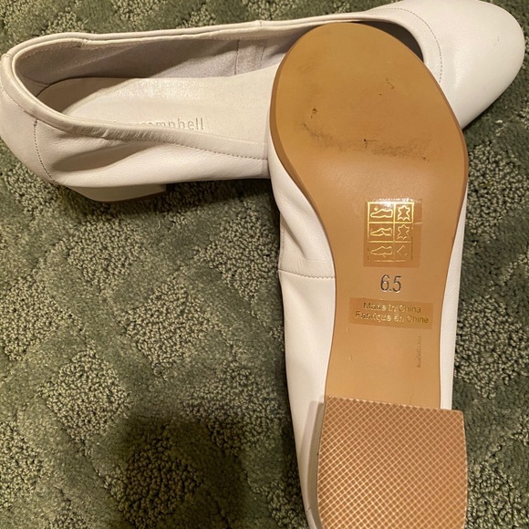 Size 6.5 White Jeffrey Campbell 1.5” Heels - Picture 3 of 3